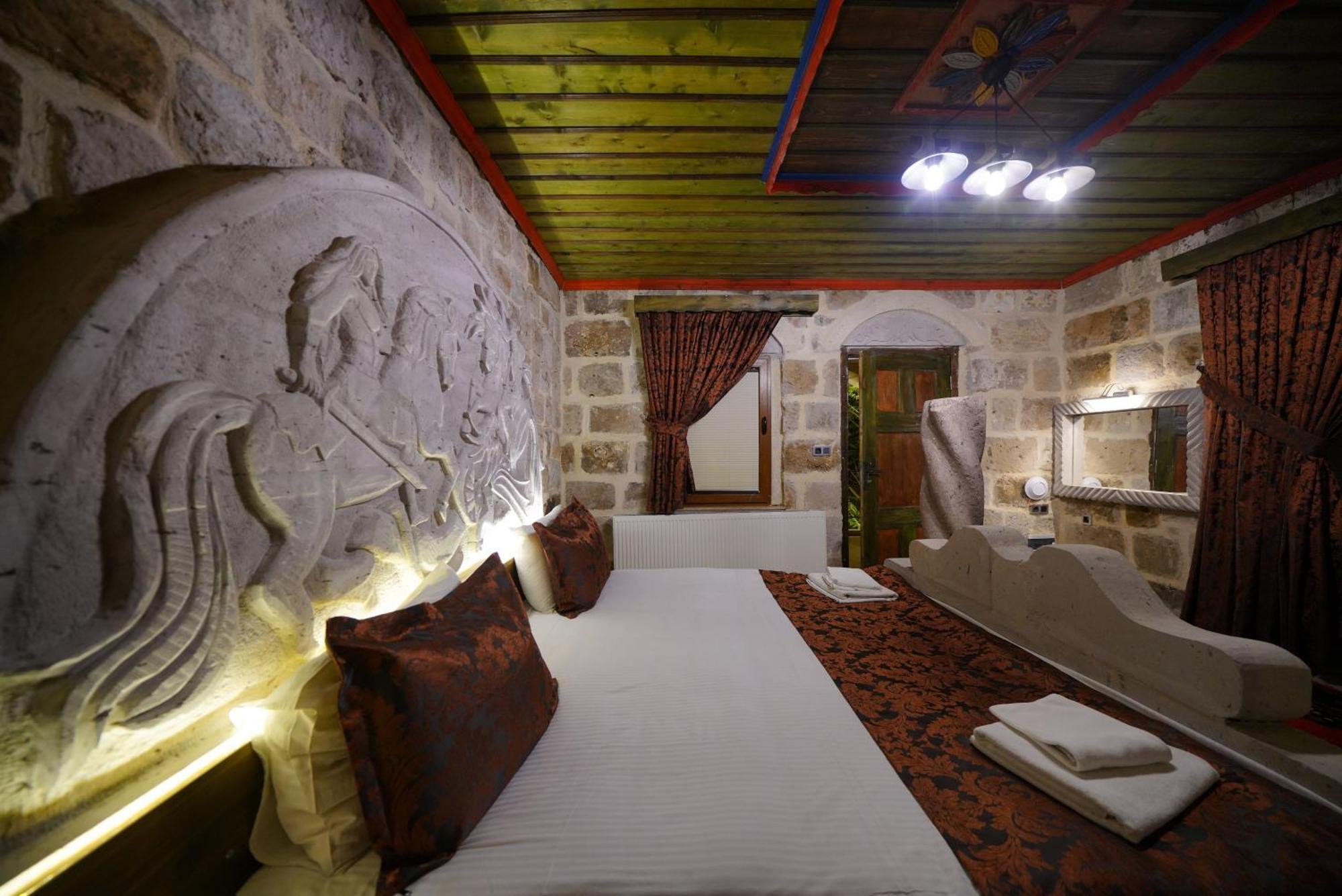 Kayatas Cave Suites Goreme Exterior photo